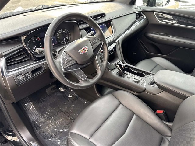Certified 2022 Cadillac XT5 Premium Luxury image 14