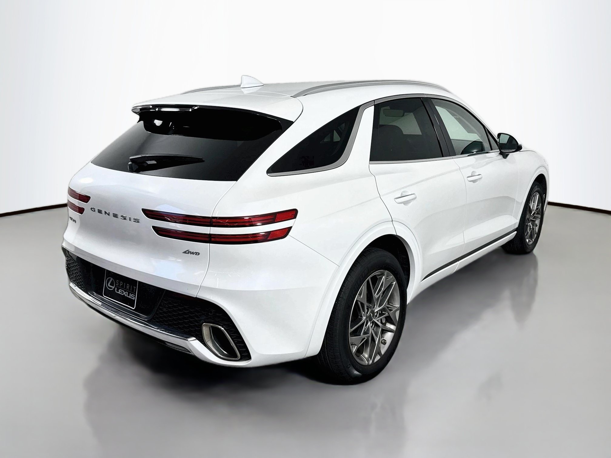 Used 2025 Genesis GV70 2.5T AWD/4WD image 7