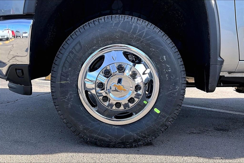 New 2026 Chevrolet Silverado 3500 LT w/ Texas Edition image 12