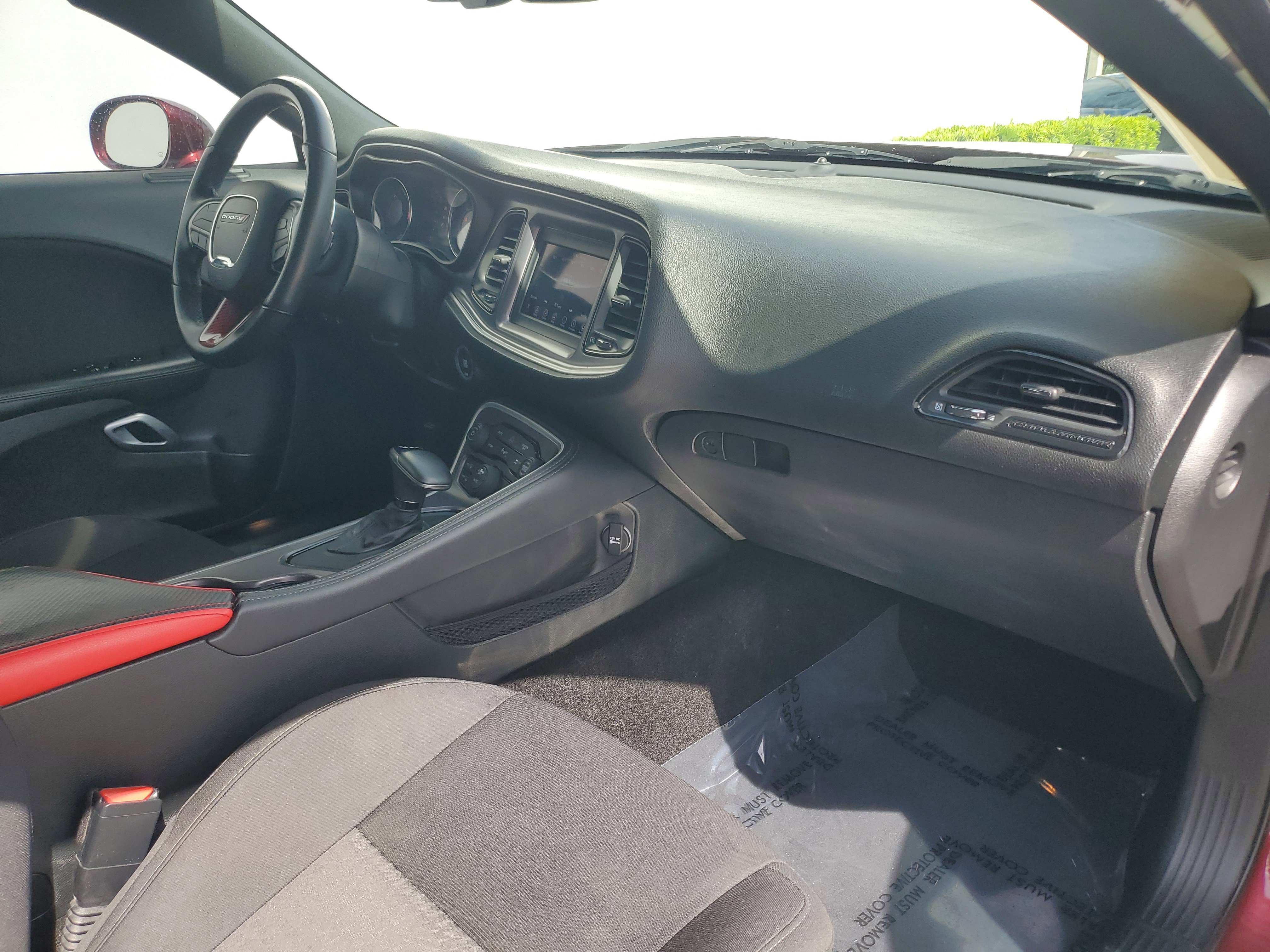Used 2019 Dodge Challenger R/T image 15