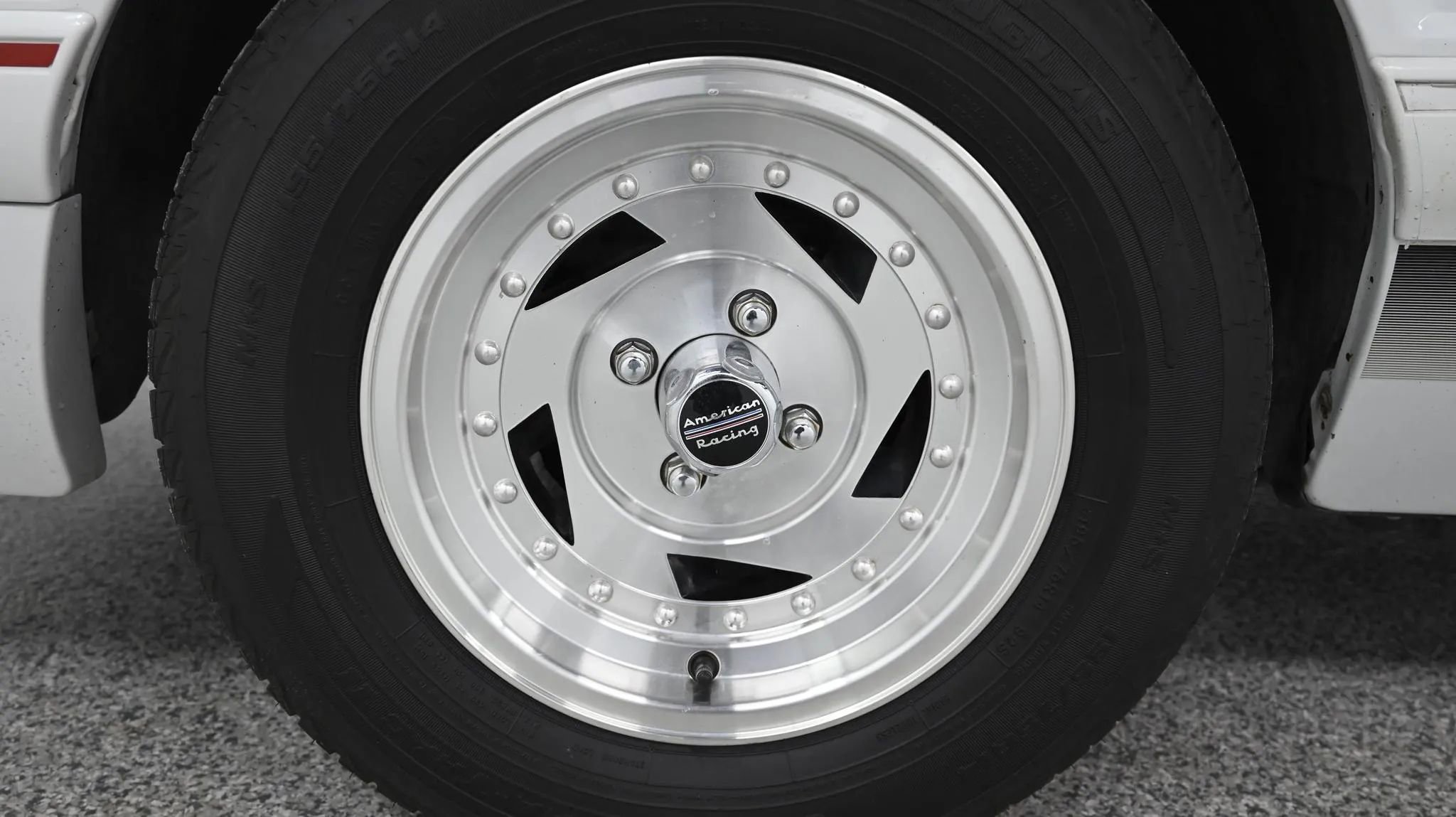 Used 1992 Ford Mustang LX image 9