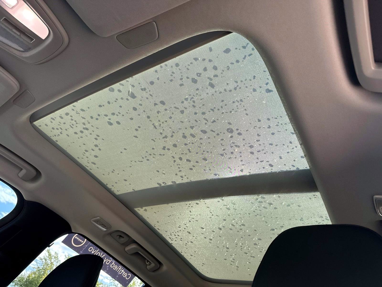 Certified 2024 Volvo XC90 B5 Core image 31