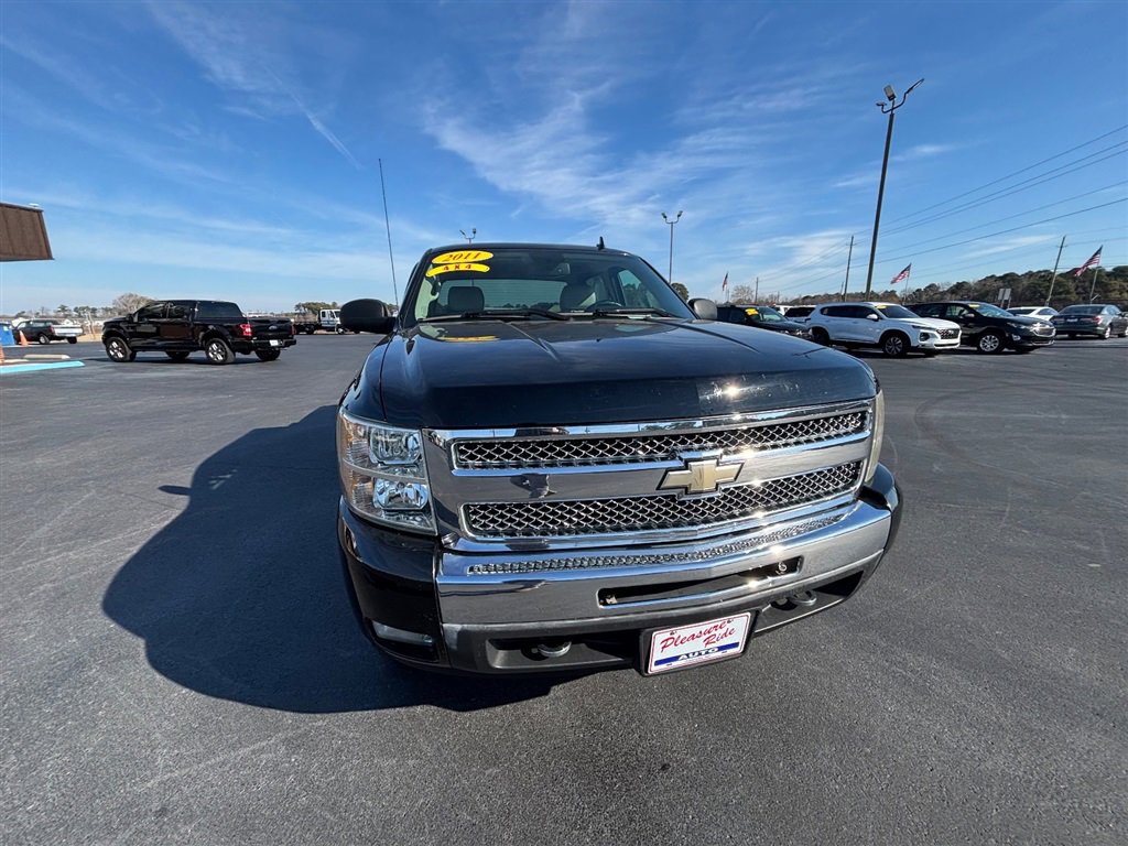Used 2011 Chevrolet Silverado 1500 LT w/ All-Star Edition AWD/4WD image 11