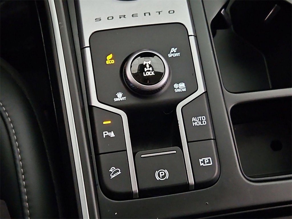Used 2023 Kia Sorento EX image 34