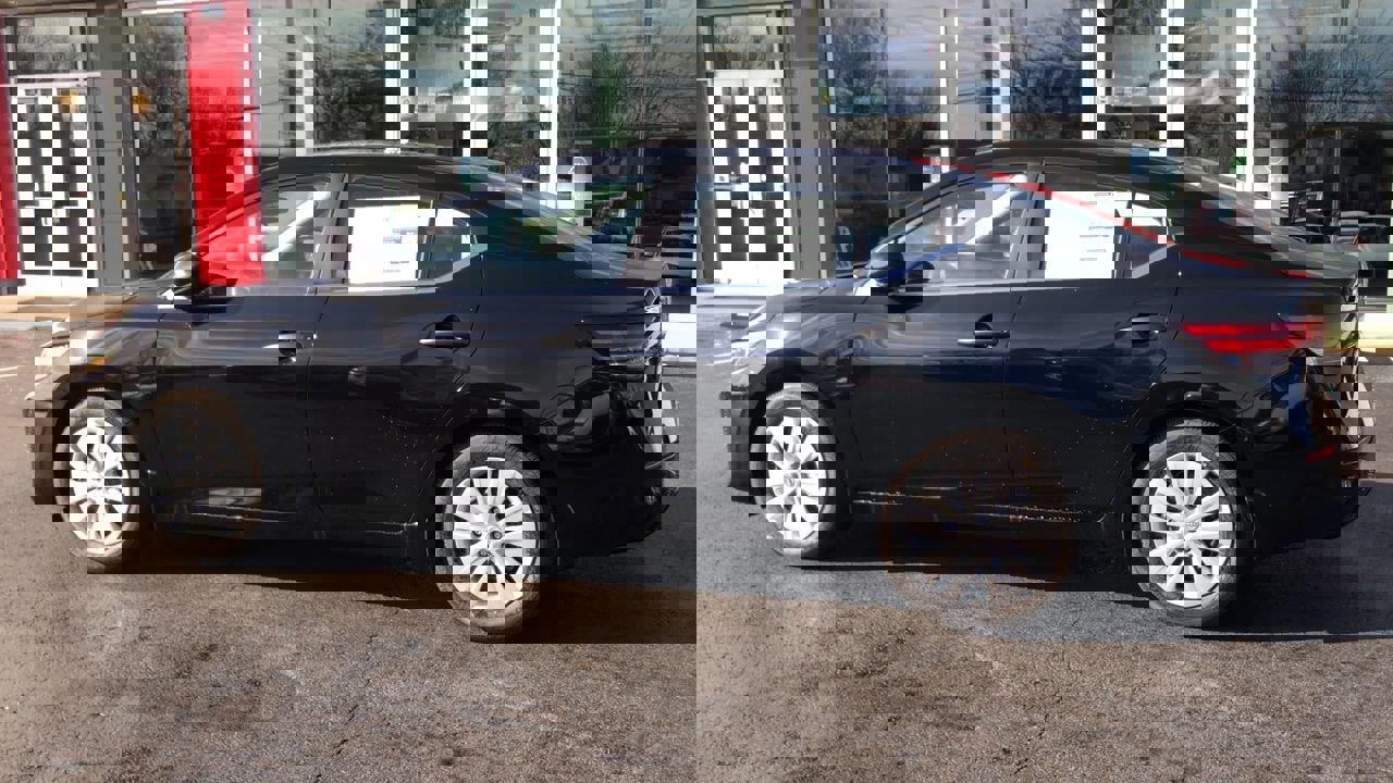 New 2025 Nissan Sentra S image 5