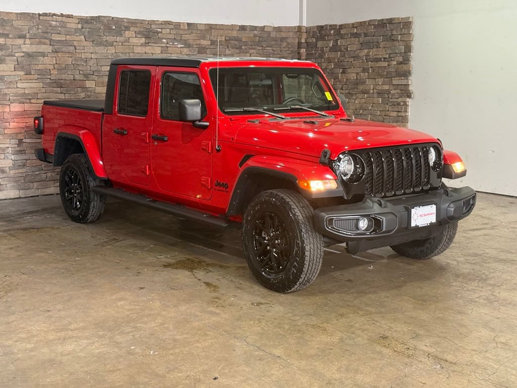 Used 2022 Jeep Gladiator Sport AWD/4WD image 3