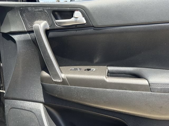 Used 2021 Kia Sportage S FWD image 25