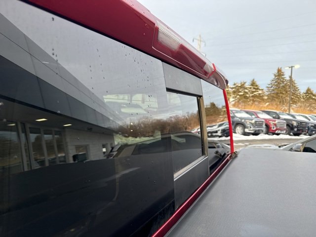 Used 2022 GMC Sierra 1500 AT4 w/ AT4 Premium Package image 13