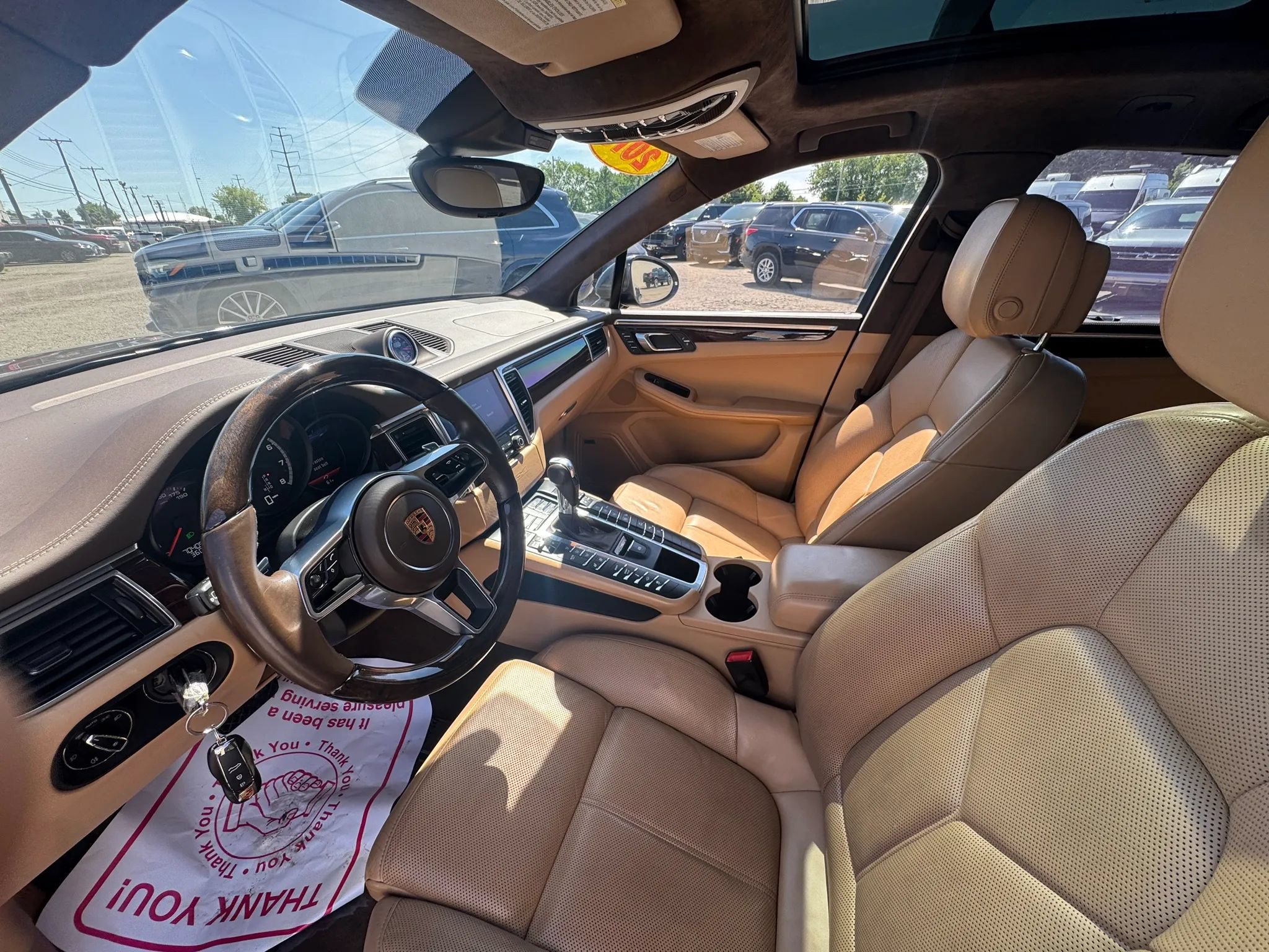 Used 2018 Porsche Macan Turbo AWD/4WD image 15