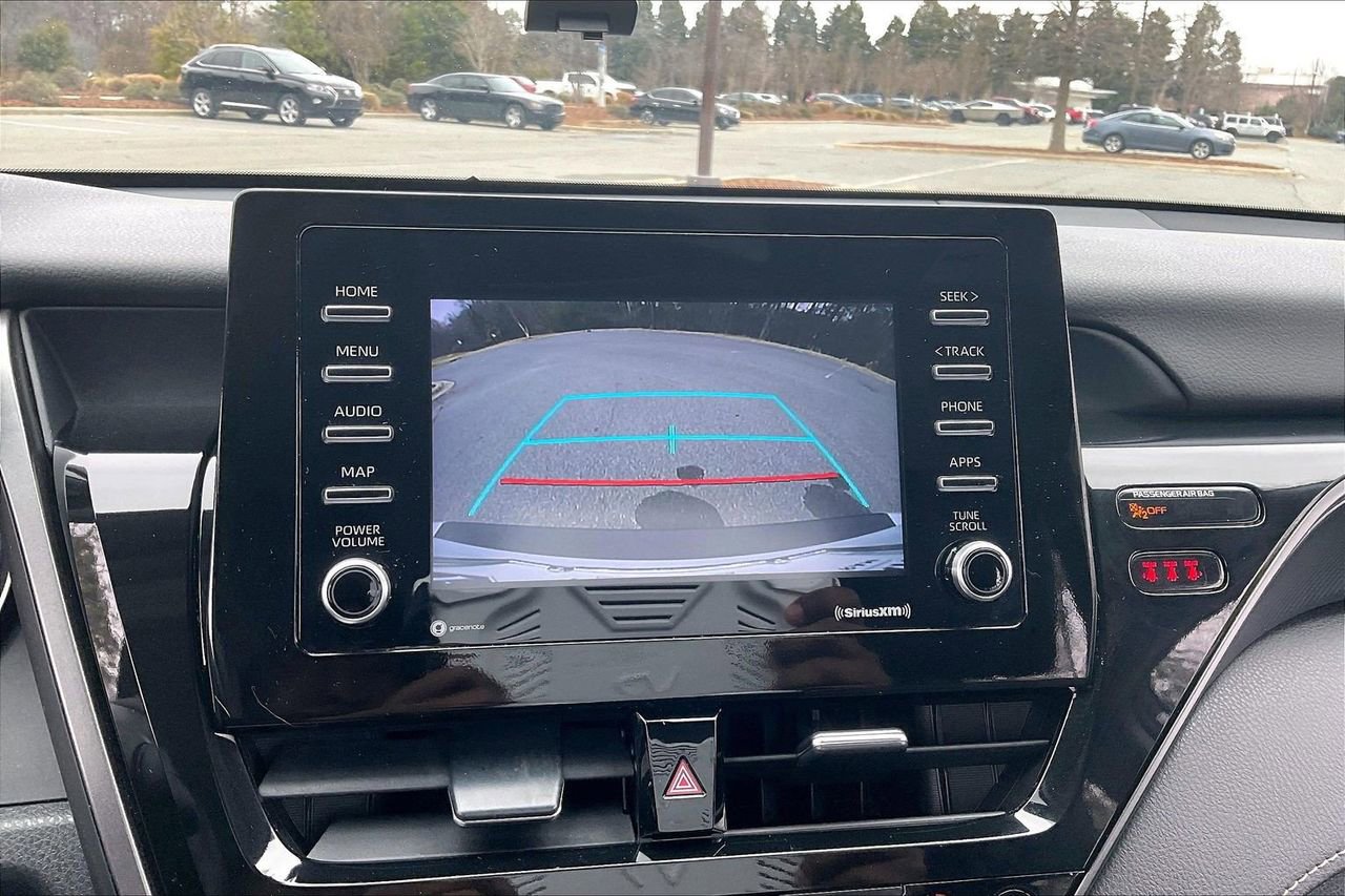 Used 2023 Toyota Camry SE image 15