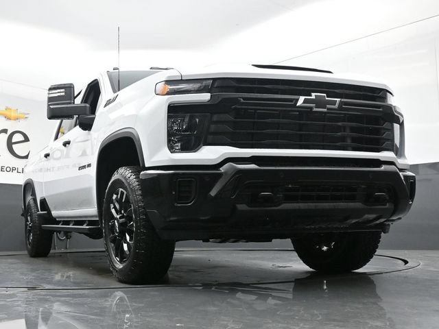 New 2026 Chevrolet Silverado 2500 Custom w/ Custom Value Package AWD/4WD image 3