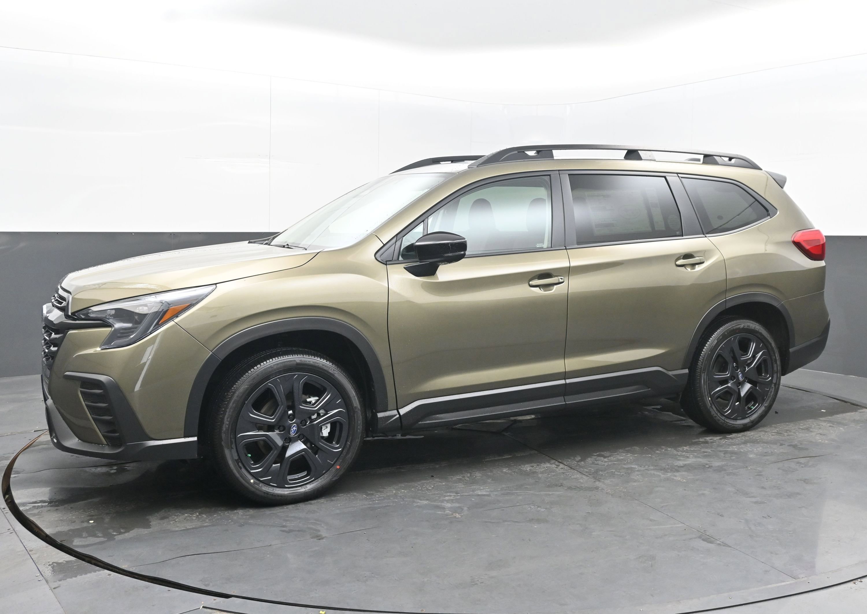 New 2025 Subaru Ascent Bronze Edition image 4