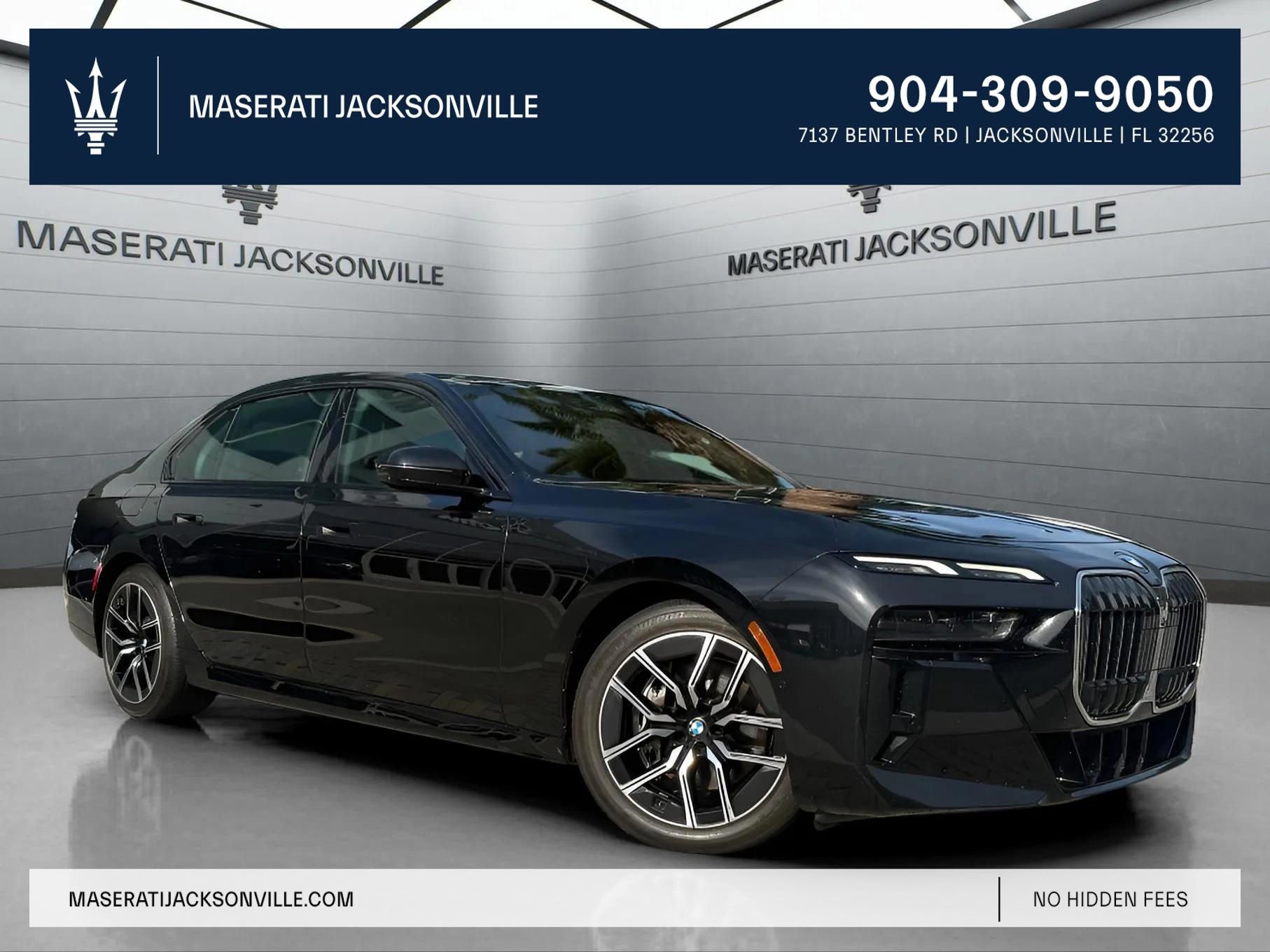 Used 2024 BMW 740i xDrive AWD/4WD image 1