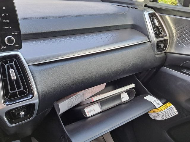 Used 2021 Kia Sorento SX FWD image 18
