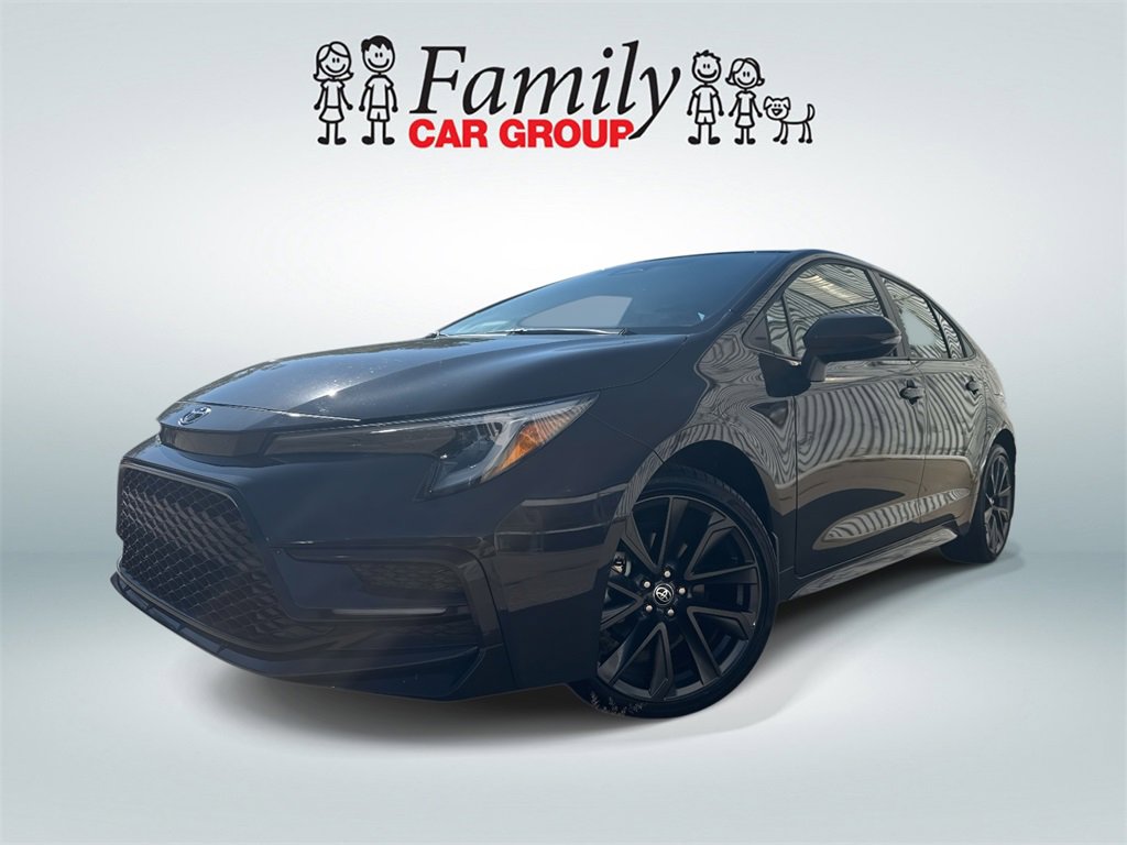 Used 2025 Toyota Corolla SE image 1