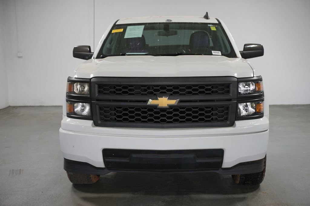 Used 2015 Chevrolet Silverado 1500 W/T w/ Trailering Package image 2