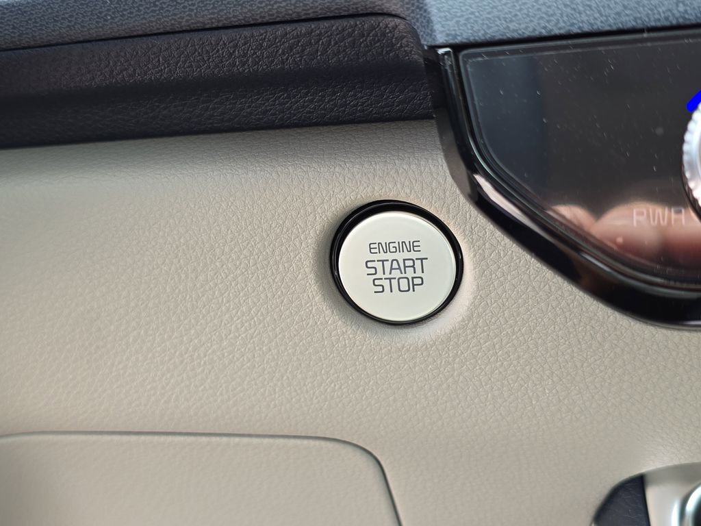 New 2026 Kia Carnival SX image 29