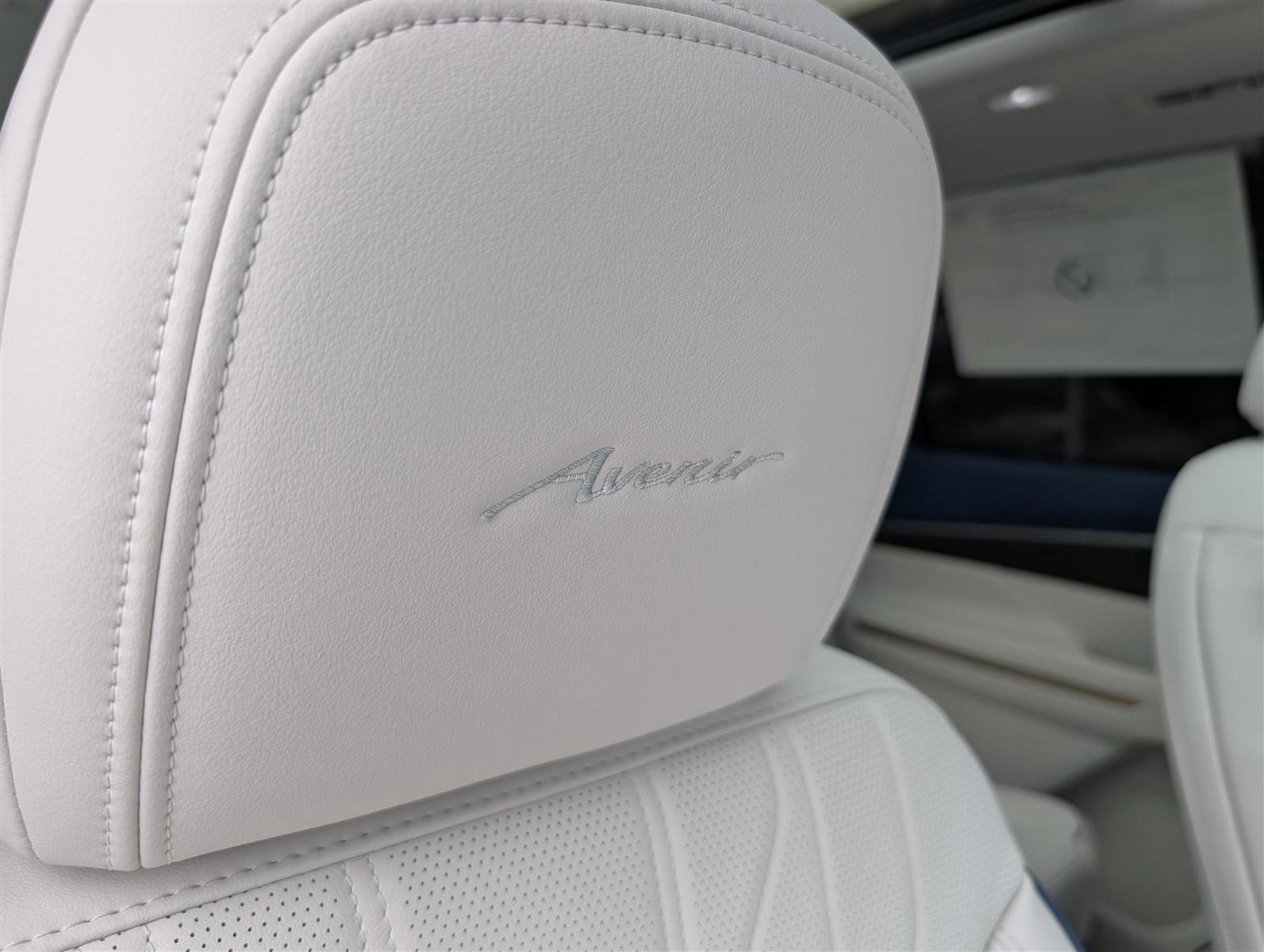 New 2026 Buick Enclave Avenir w/ Super Cruise Package image 8