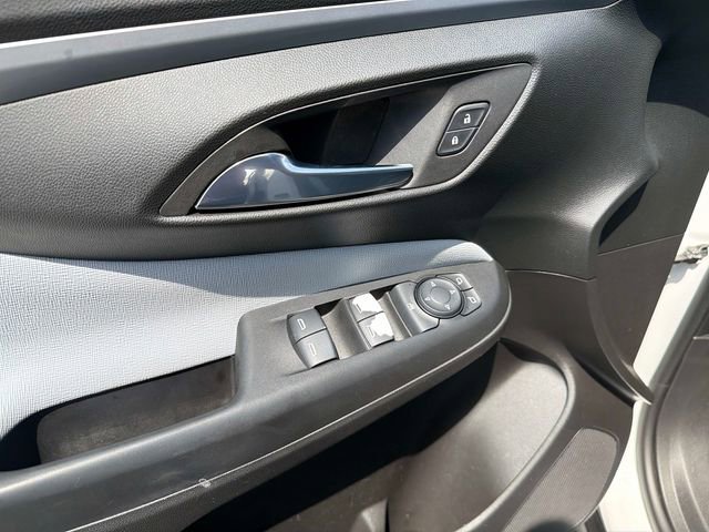 Used 2024 Buick Envista Preferred FWD image 18