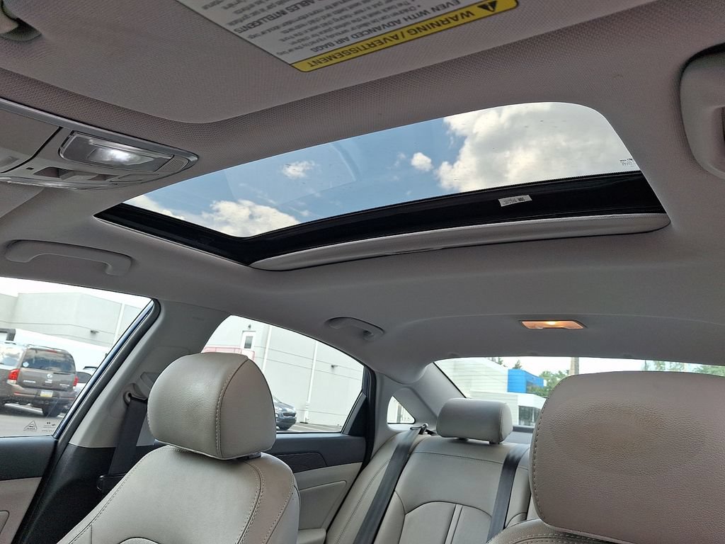 Used 2018 Hyundai Sonata Limited FWD image 14