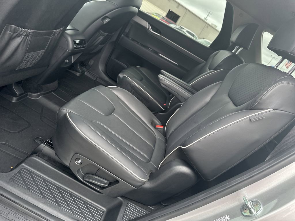 Used 2023 Hyundai Palisade SEL FWD image 23