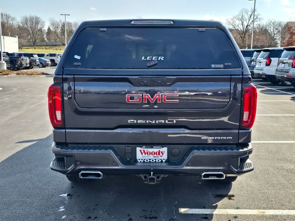Used 2022 GMC Sierra 1500 Denali w/ Technology Package image 9