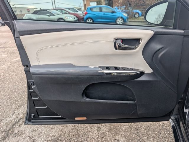 Used 2014 Toyota Avalon XLE image 8