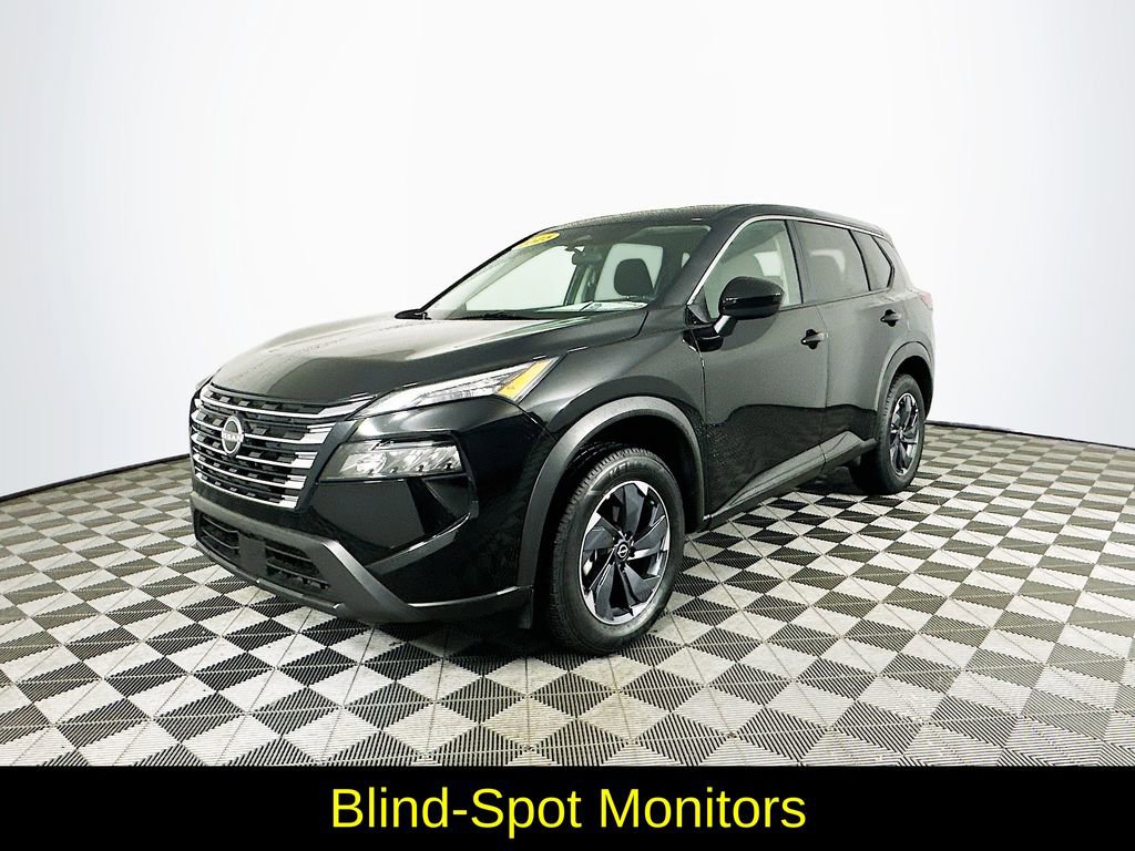 Used 2025 Nissan Rogue SV image 5