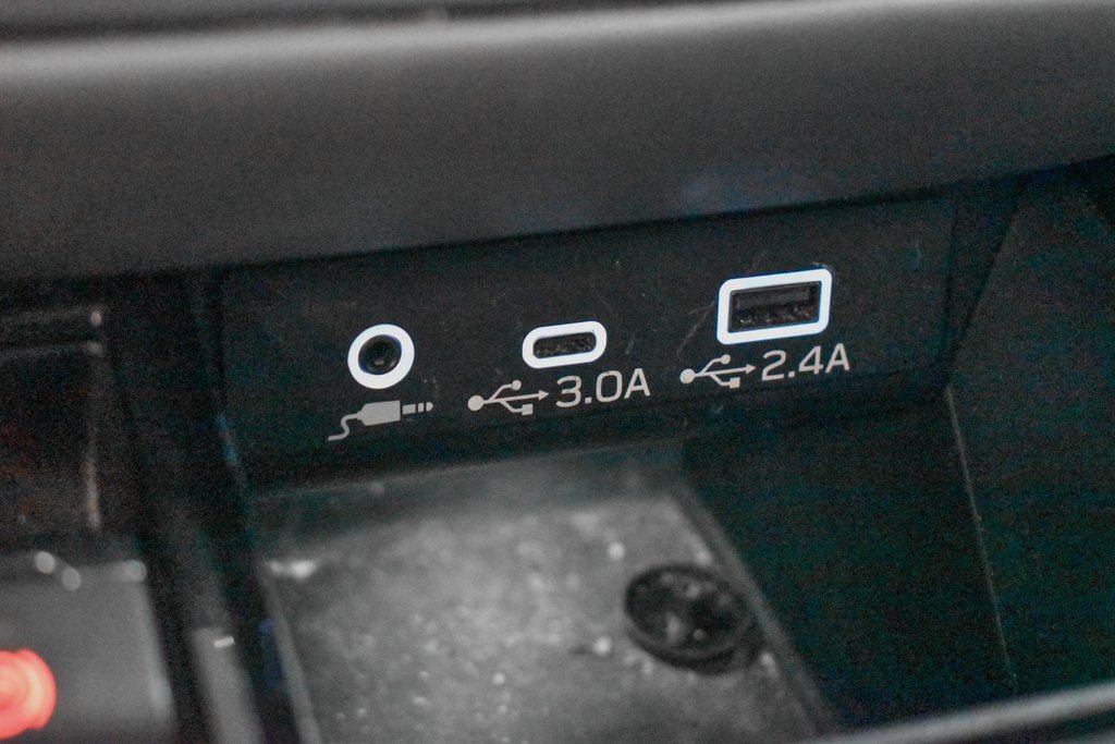 Used 2023 Subaru Outback Onyx Edition image 22