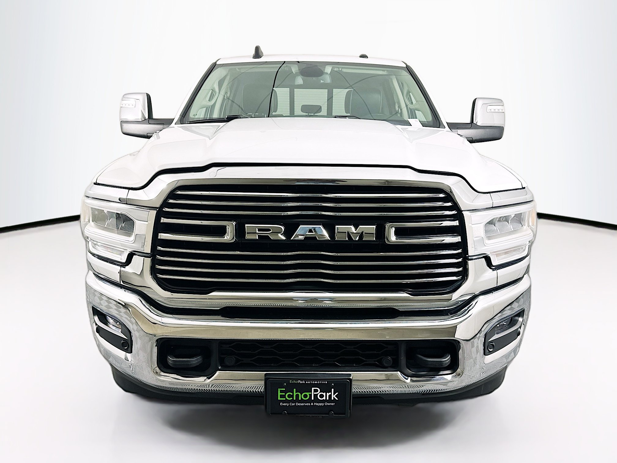 Used 2023 RAM 2500 Laramie AWD/4WD image 2