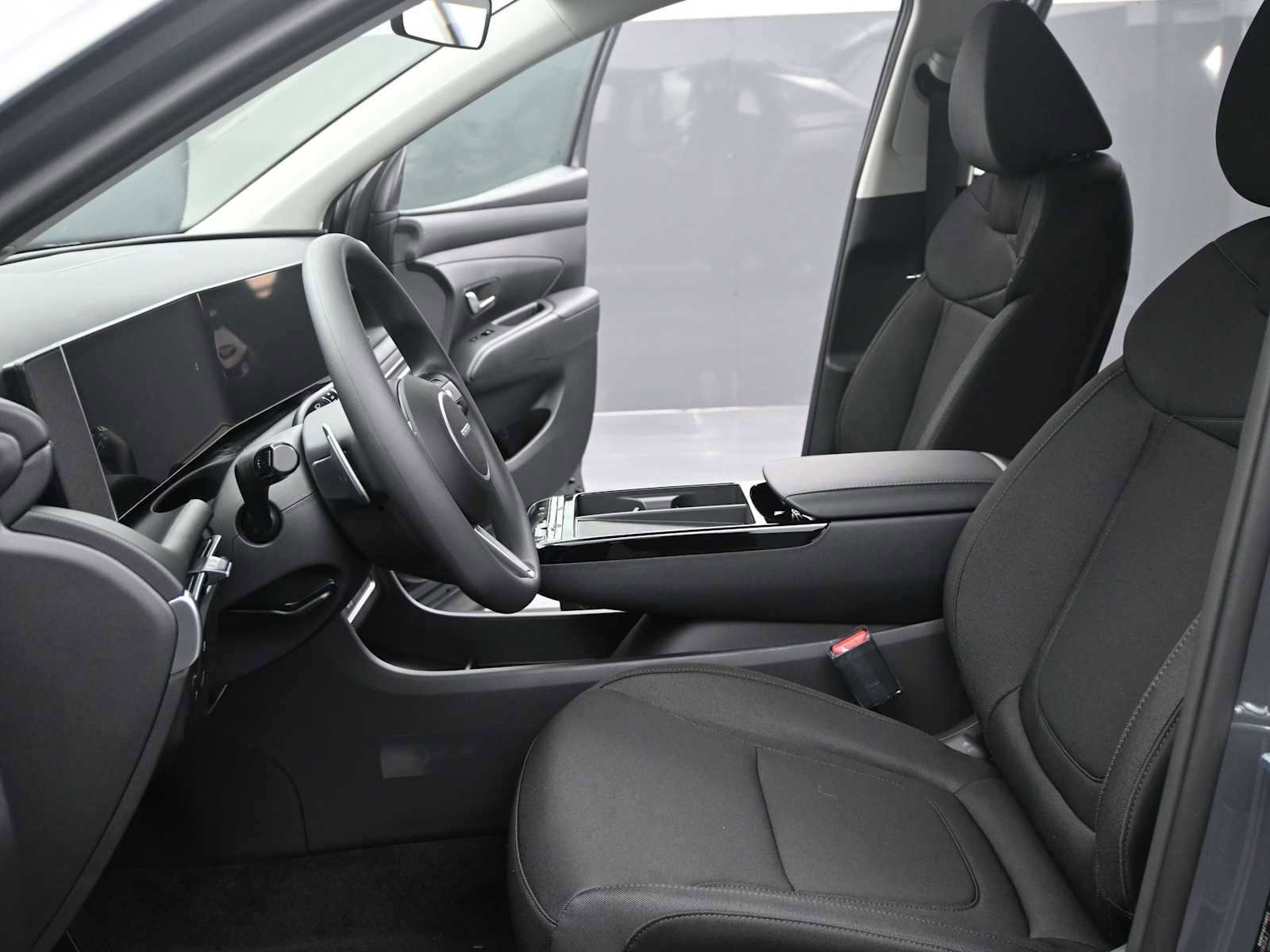 New 2026 Hyundai Tucson Blue SE image 15