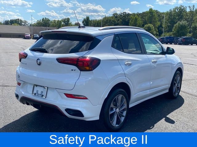 Certified 2023 Buick Encore GX Select w/ Sport Touring Package image 3