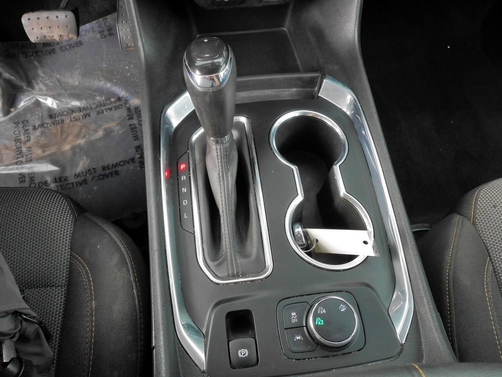 Used 2020 Chevrolet Traverse LS image 26