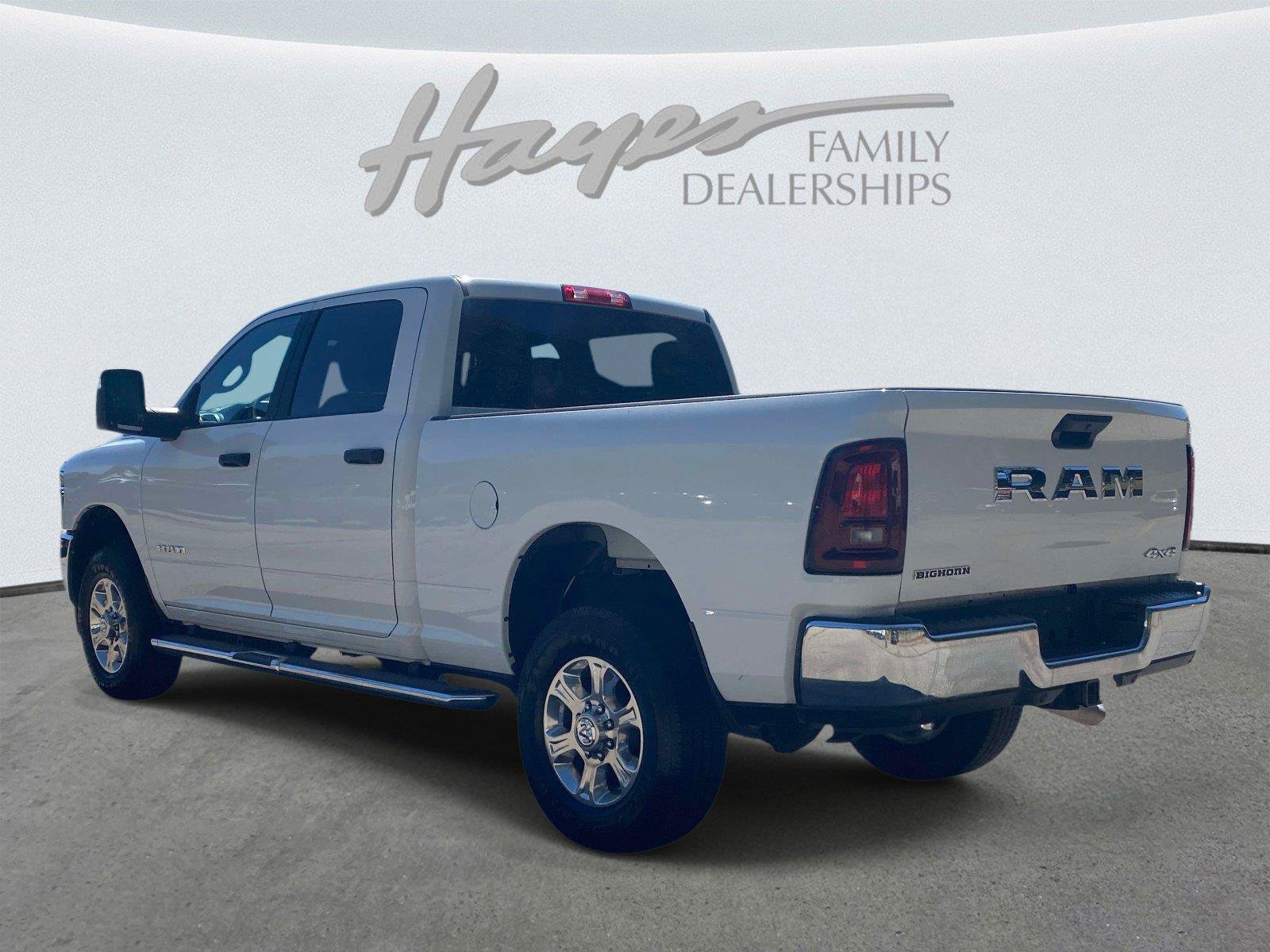 Used 2026 RAM 2500 Big Horn AWD/4WD image 8