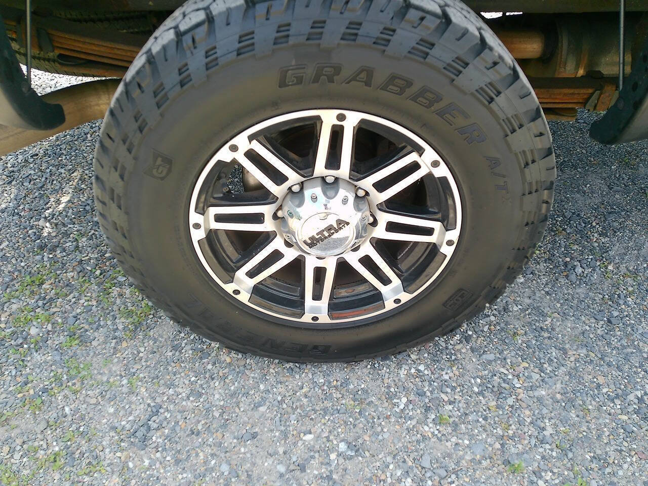 Used 2006 Chevrolet Silverado 2500 W/T w/ Skid Plate Package AWD/4WD image 16