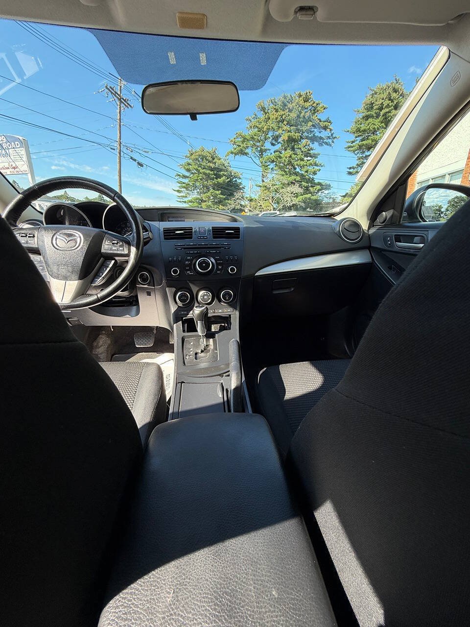 Used 2013 MAZDA MAZDA3 i Touring FWD image 16