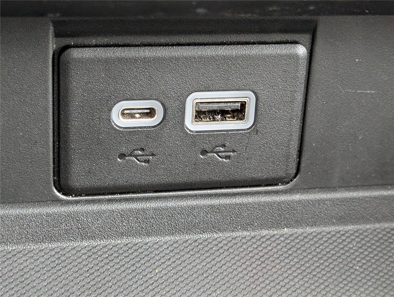 Used 2022 Chevrolet Tahoe LT image 26