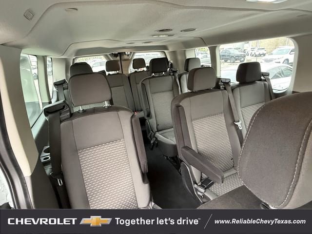 Used 2023 Ford Transit 350 XLT RWD image 33
