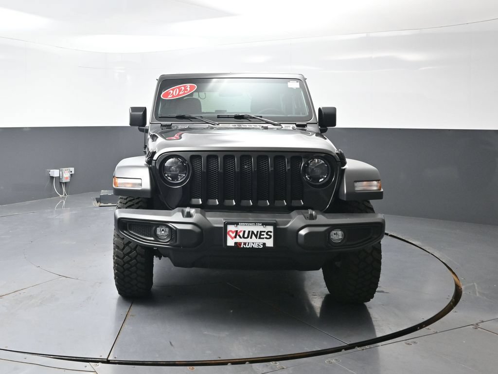 Used 2023 Jeep Wrangler Sport AWD/4WD image 7