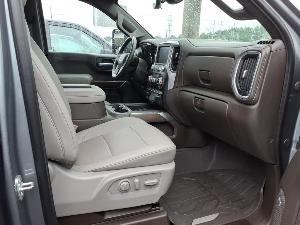 Used 2021 GMC Sierra 1500 SLT w/ SLT Premium Plus Package AWD/4WD image 11
