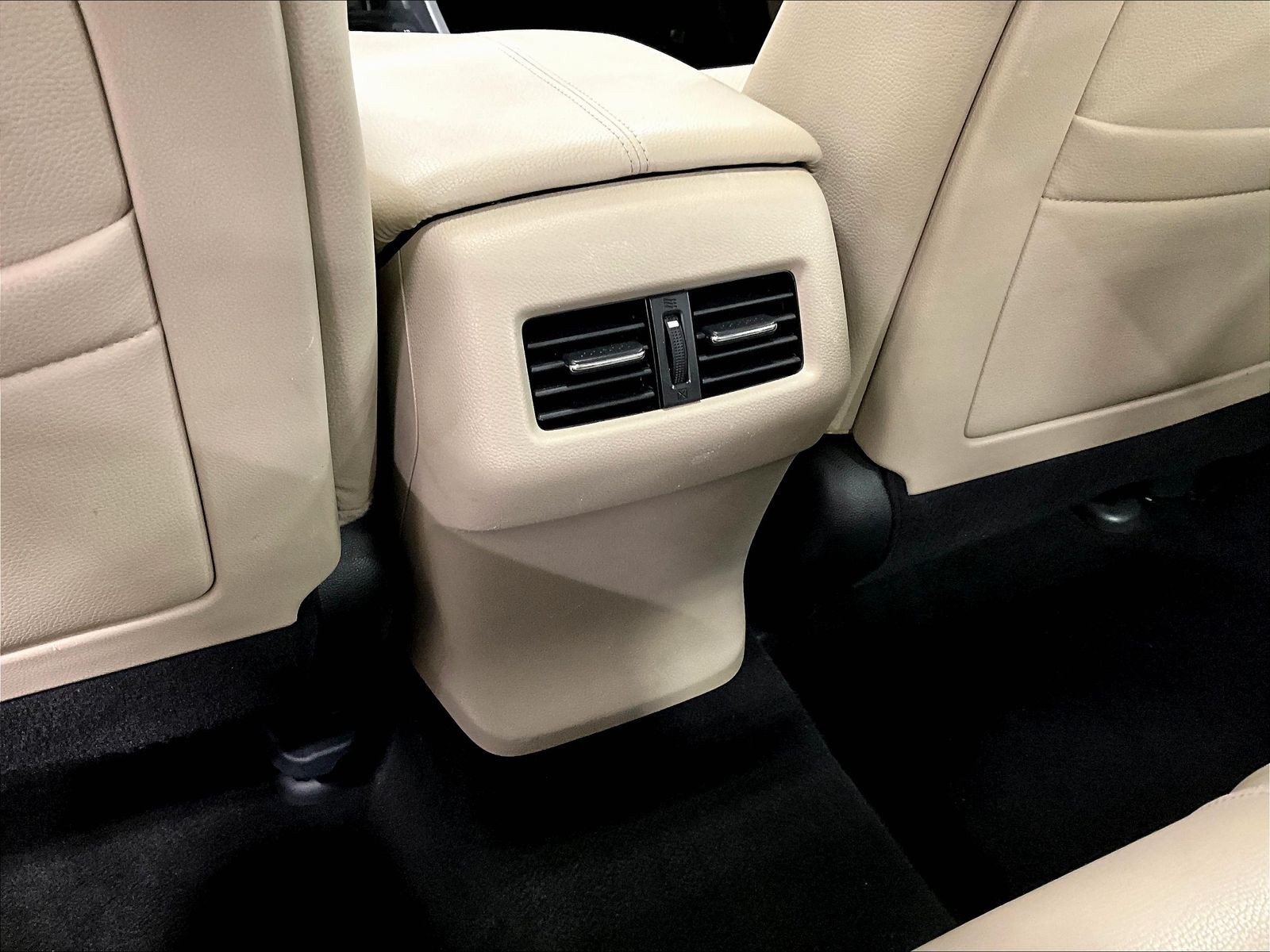 Used 2013 Honda Accord EX-L image 10