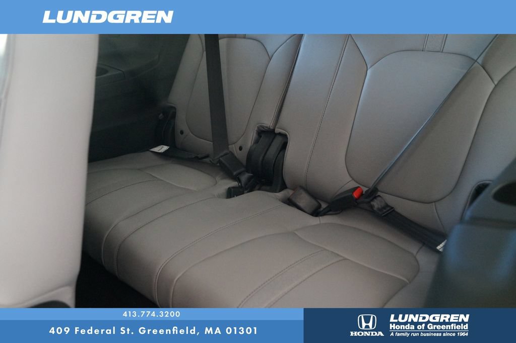 Used 2025 Honda Pilot EX-L image 31