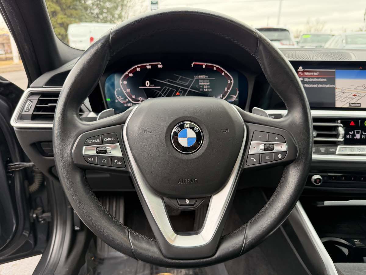 Used 2019 BMW 330i xDrive Sedan w/ Premium Package AWD/4WD image 41