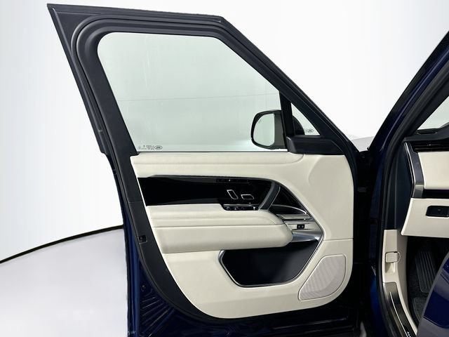 New 2026 Land Rover Range Rover SE AWD/4WD image 11