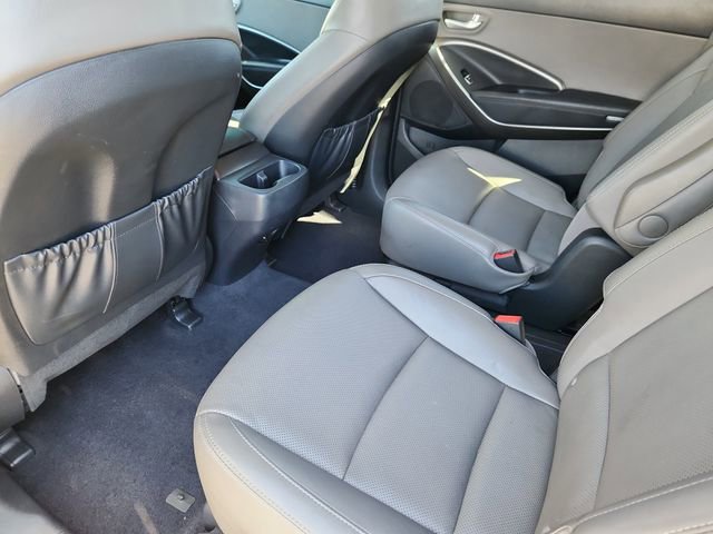 Used 2017 Hyundai Santa Fe Limited w/ Cargo Package AWD/4WD image 8