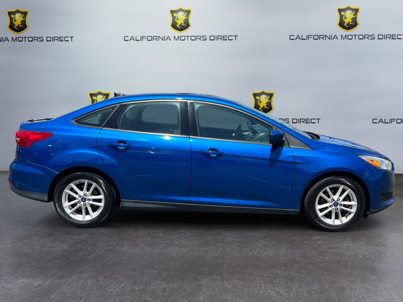 Used 2018 Ford Focus SE FWD image 6