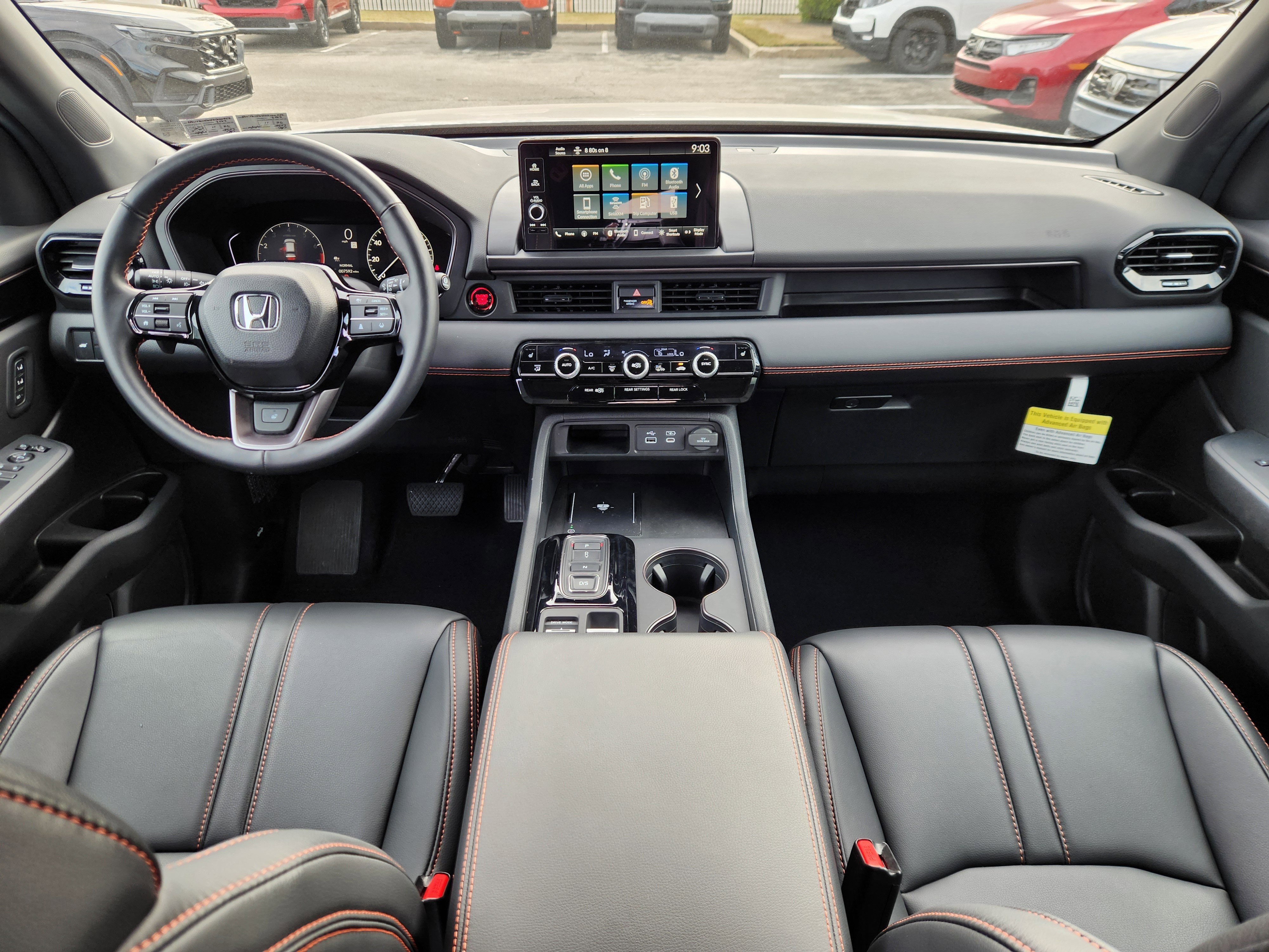 Certified 2025 Honda Pilot TrailSport image 8