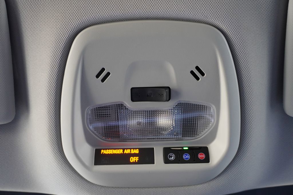 Used 2025 Chevrolet Trax LS image 19