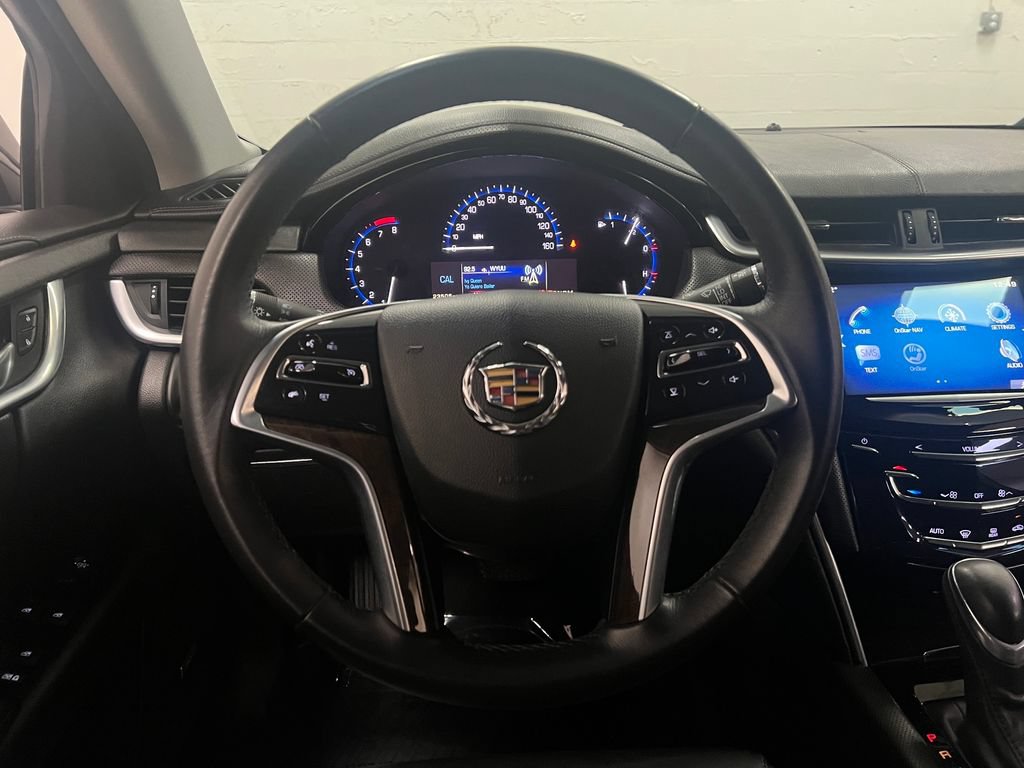 Used 2015 Cadillac XTS FWD image 16