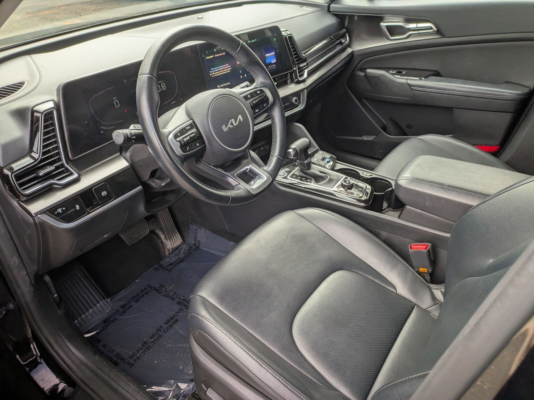 Used 2023 Kia Sportage EX image 9